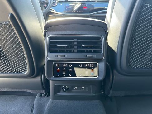 New 2026 Audi Q8 Prestige image 23