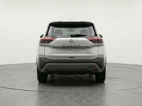 Used 2025 Nissan Rogue SV FWD image 7
