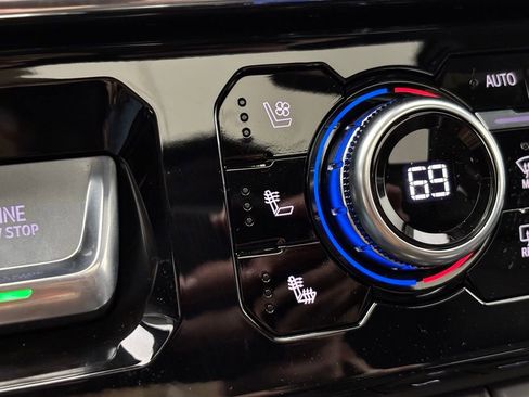 New 2025 GMC Sierra 2500 Denali w/ Denali Reserve Package image 5