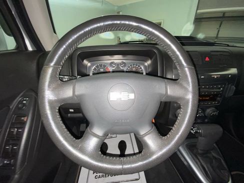 Used 2010 HUMMER H3T Luxury w/ Appearance Package image 14