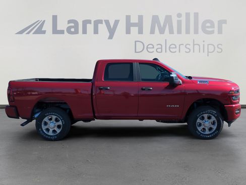New 2026 RAM 2500 Big Horn AWD/4WD image 6