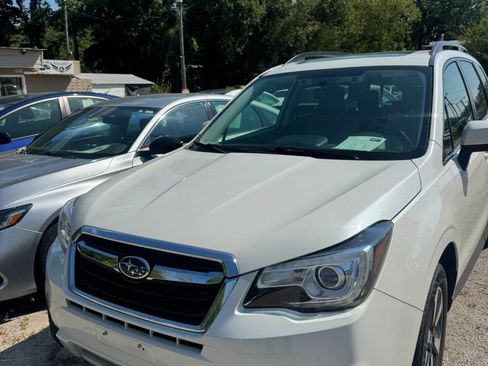Used 2017 Subaru Forester 2.5i Limited AWD/4WD image 1