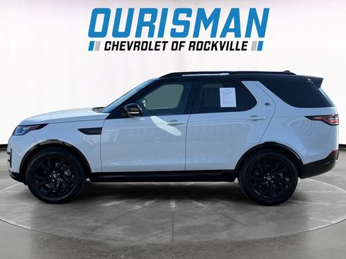 Used 2020 Land Rover Discovery Landmark image 3