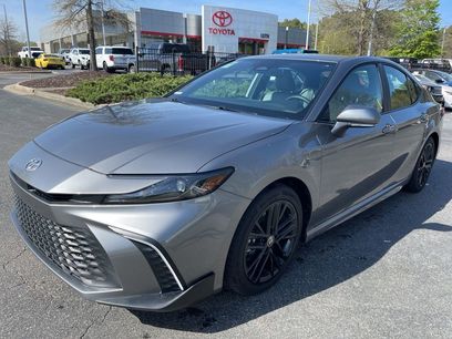 Used 2025 Toyota Camry SE w/ Multimedia Upgrade Package