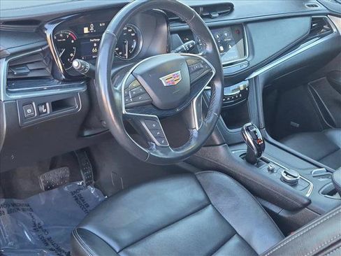 Used 2024 Cadillac XT5 Premium Luxury AWD/4WD image 10