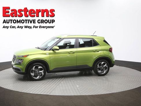 Used 2023 Hyundai Venue SEL w/ Cargo Package image 59