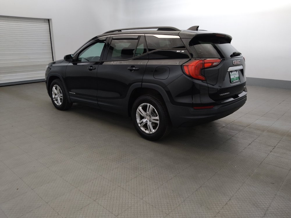 Used 2018 GMC Terrain SLE w/ Driver Convenience Package AWD/4WD image 3