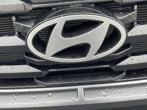 Used 2026 Hyundai Tucson SEL FWD image 4