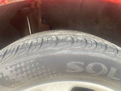 Used 2015 Kia Soul + FWD image 23