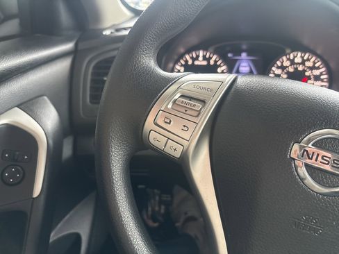 Used 2017 Nissan Altima 2.5 S w/ Power Driver Seat Package image 13