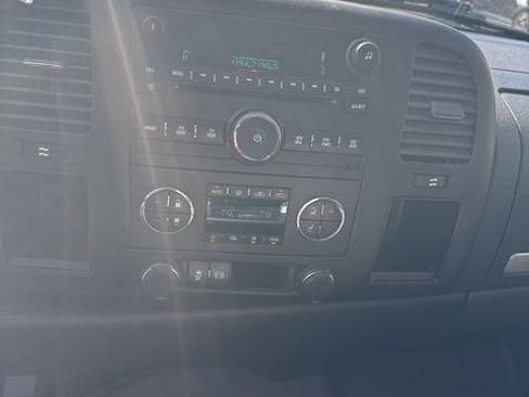 Used 2013 GMC Sierra 2500 SLE w/ SLE Preferred Package image 26