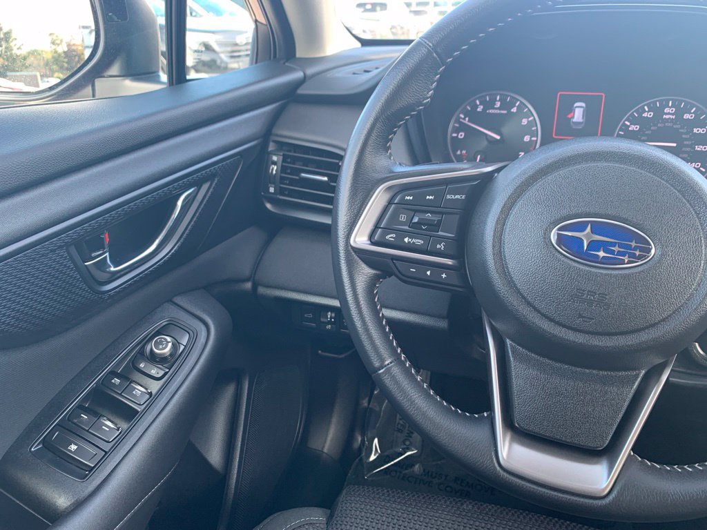 Used 2025 Subaru Outback Premium AWD/4WD image 10