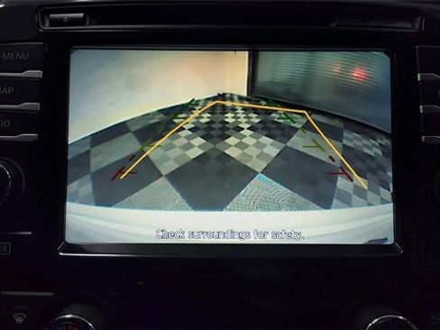 Used 2017 Nissan Maxima 3.5 SV image 13