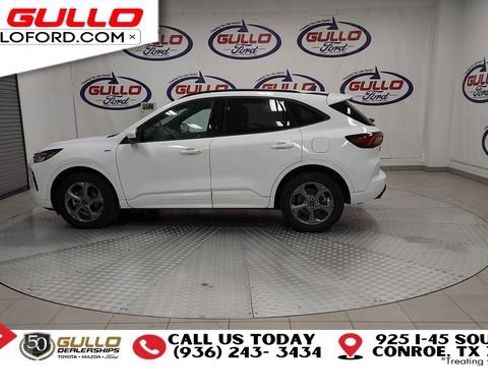 Used 2023 Ford Escape ST-Line Select image 5