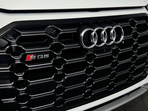 Used 2023 Audi SQ5 Prestige w/ Prestige Package image 35