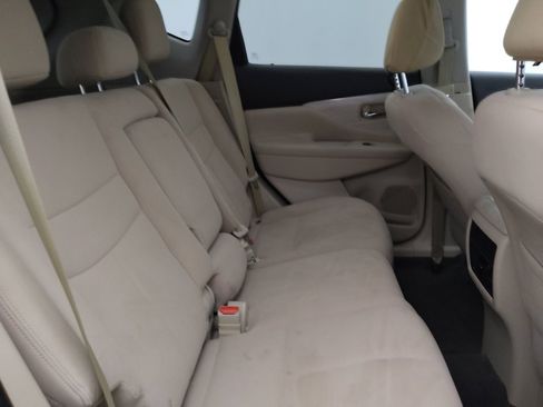 Used 2016 Nissan Murano S FWD image 19