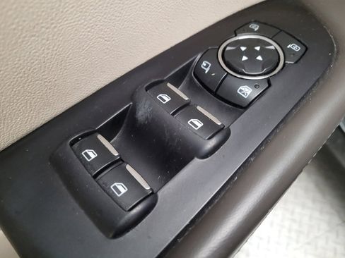 Used 2017 Lincoln MKX Reserve image 27