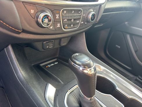 Used 2020 Chevrolet Traverse Premier w/ Redline Edition image 19