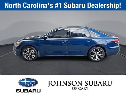 Used 2021 Volkswagen Passat 2.0T SE FWD image 10