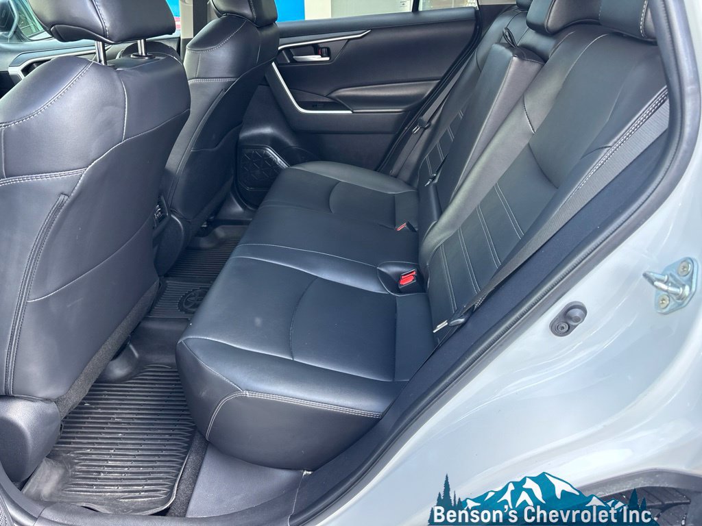 Used 2023 Toyota RAV4 XLE Premium AWD/4WD image 23
