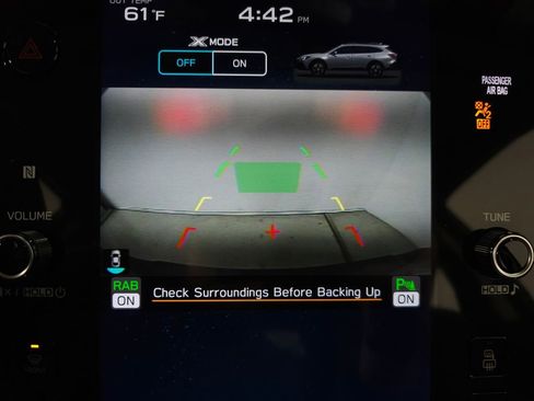 Used 2021 Subaru Outback Touring w/ Popular Package #2 image 27