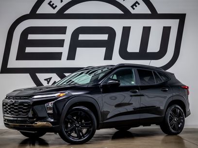 Used 2025 Chevrolet Trax ACTIV w/ Driver Confidence Package