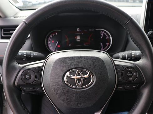 Used 2024 Toyota RAV4 Adventure image 19