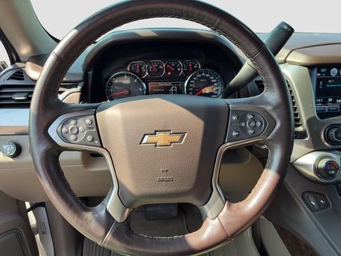 Used 2019 Chevrolet Tahoe LT AWD/4WD image 18
