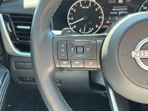 Certified 2023 Nissan Rogue SL w/ SL Premium Package AWD/4WD image 15