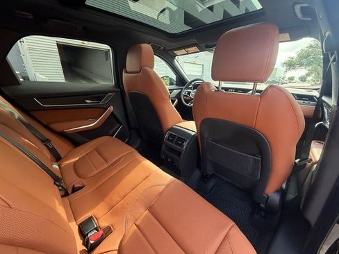 New 2025 Jaguar F-PACE R-Dynamic S AWD/4WD image 17