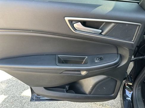 Used 2023 Ford Edge SEL AWD/4WD image 28