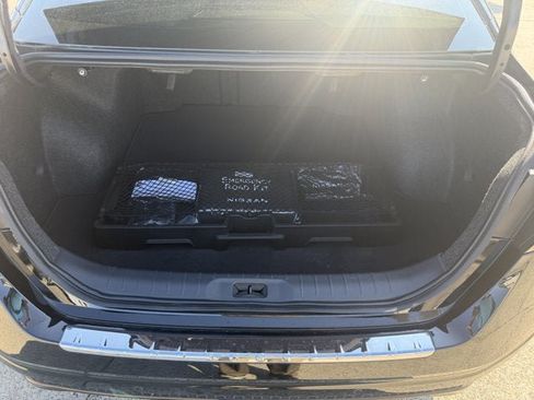 Used 2023 Nissan Altima 2.5 SR w/ SR Premium Package FWD image 10