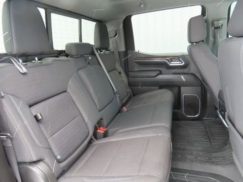 Used 2024 GMC Sierra 1500 Elevation w/ Preferred Package AWD/4WD image 29