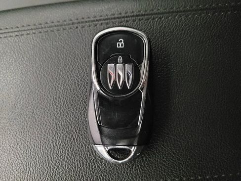Used 2024 Buick Encore GX Preferred FWD image 32