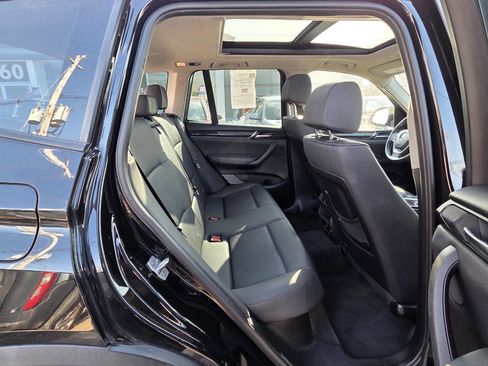Used 2017 BMW X3 xDrive28i image 13