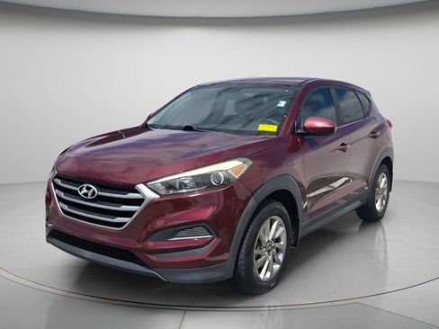 Used 2018 Hyundai Tucson SE image 4