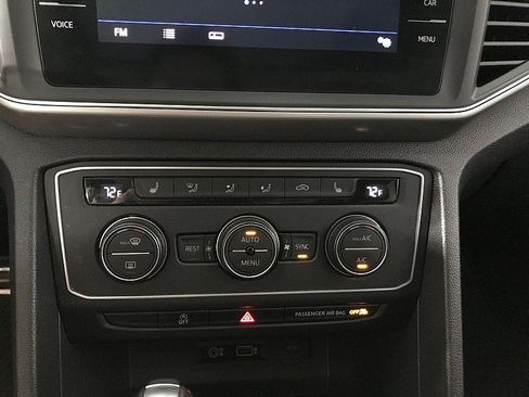 Used 2019 Volkswagen Atlas SE FWD image 29