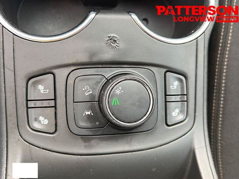 Used 2023 GMC Terrain SLE w/ Driver Convenience Package FWD image 12