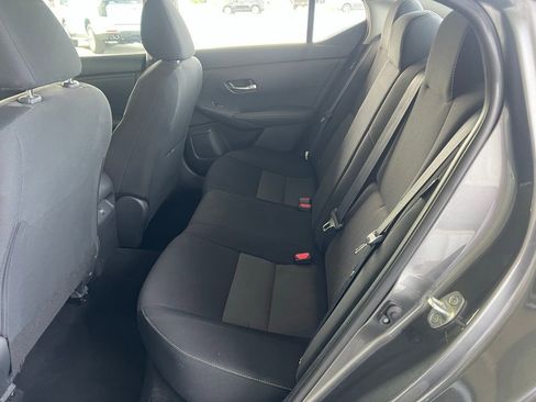 Used 2023 Nissan Sentra SV image 16