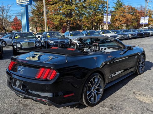 Used 2017 Ford Mustang GT Premium image 42