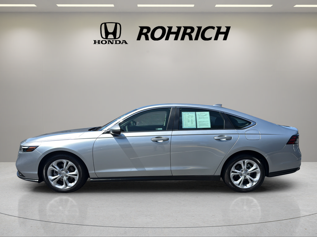 Certified 2025 Honda Accord LX image 9