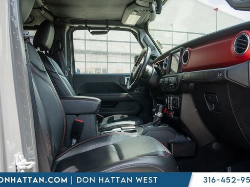 Used 2021 Jeep Gladiator Rubicon AWD/4WD image 22