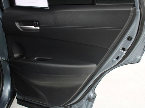 Certified 2024 Toyota Corolla Cross XLE image 17