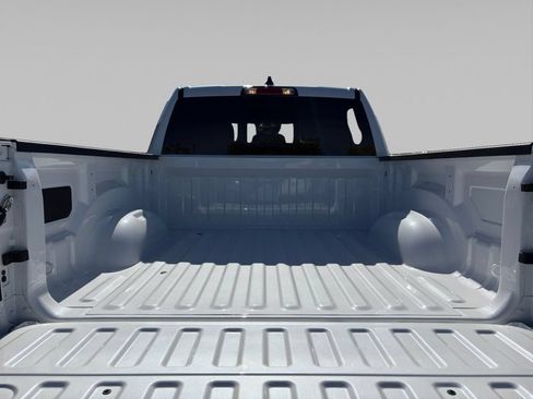 New 2026 RAM 1500 Laramie AWD/4WD image 15