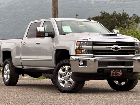 Used 2018 Chevrolet Silverado 2500 LTZ w/ Duramax Plus Package image 2