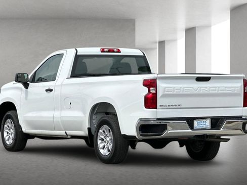 Used 2025 Chevrolet Silverado 1500 W/T image 6