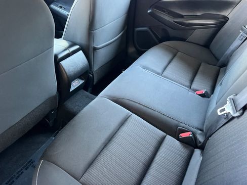 Used 2024 Nissan Altima 2.5 SV FWD image 5