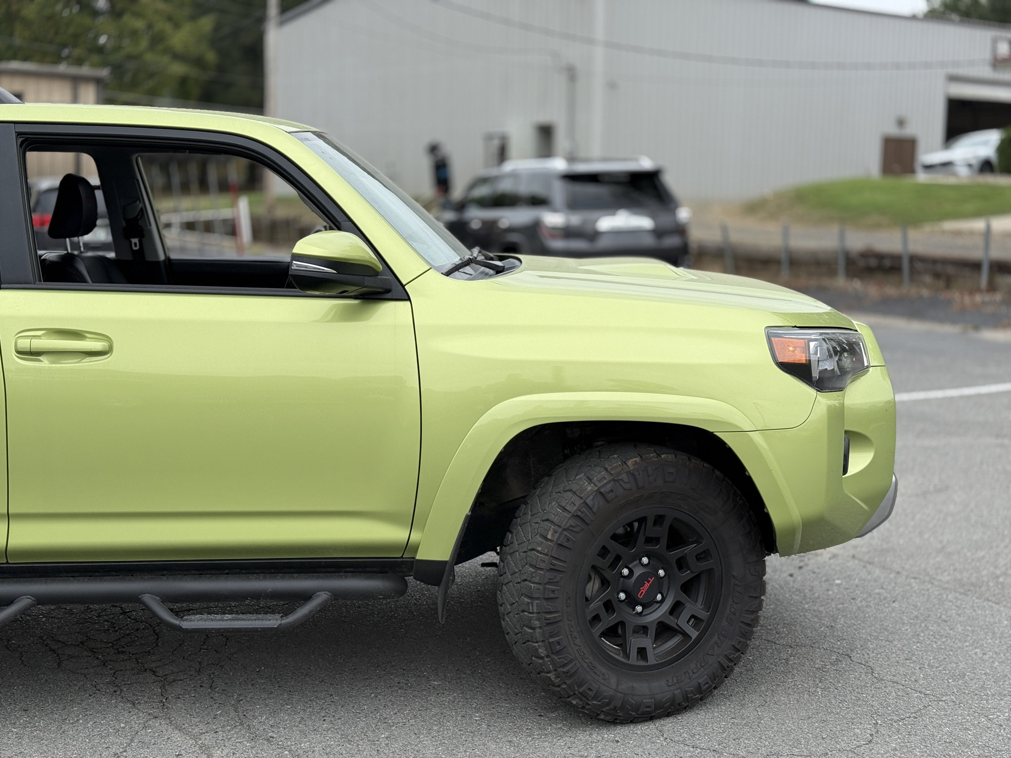 Used 2023 Toyota 4Runner TRD Off-Road Premium AWD/4WD image 13