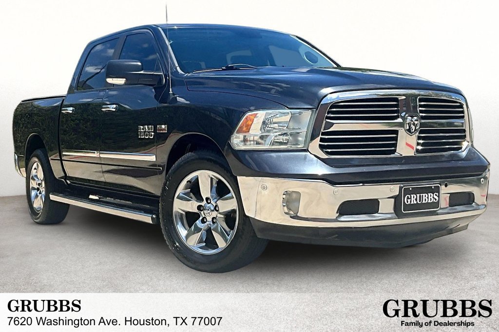 Used 2016 RAM 1500 Lone Star RWD image 1