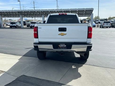 Used 2019 Chevrolet Silverado 2500 LT AWD/4WD image 22